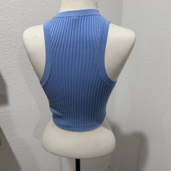 H&M Periwinkle Ribbed Crop Tank - Picture 2 of 3